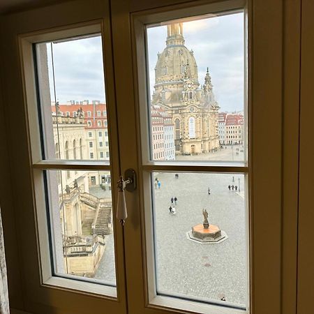 Exklusives Apartment Mit Einmaligem Blick Zur Frauenkirche - Parkplatz Kostenfrei Dresde Exterior foto