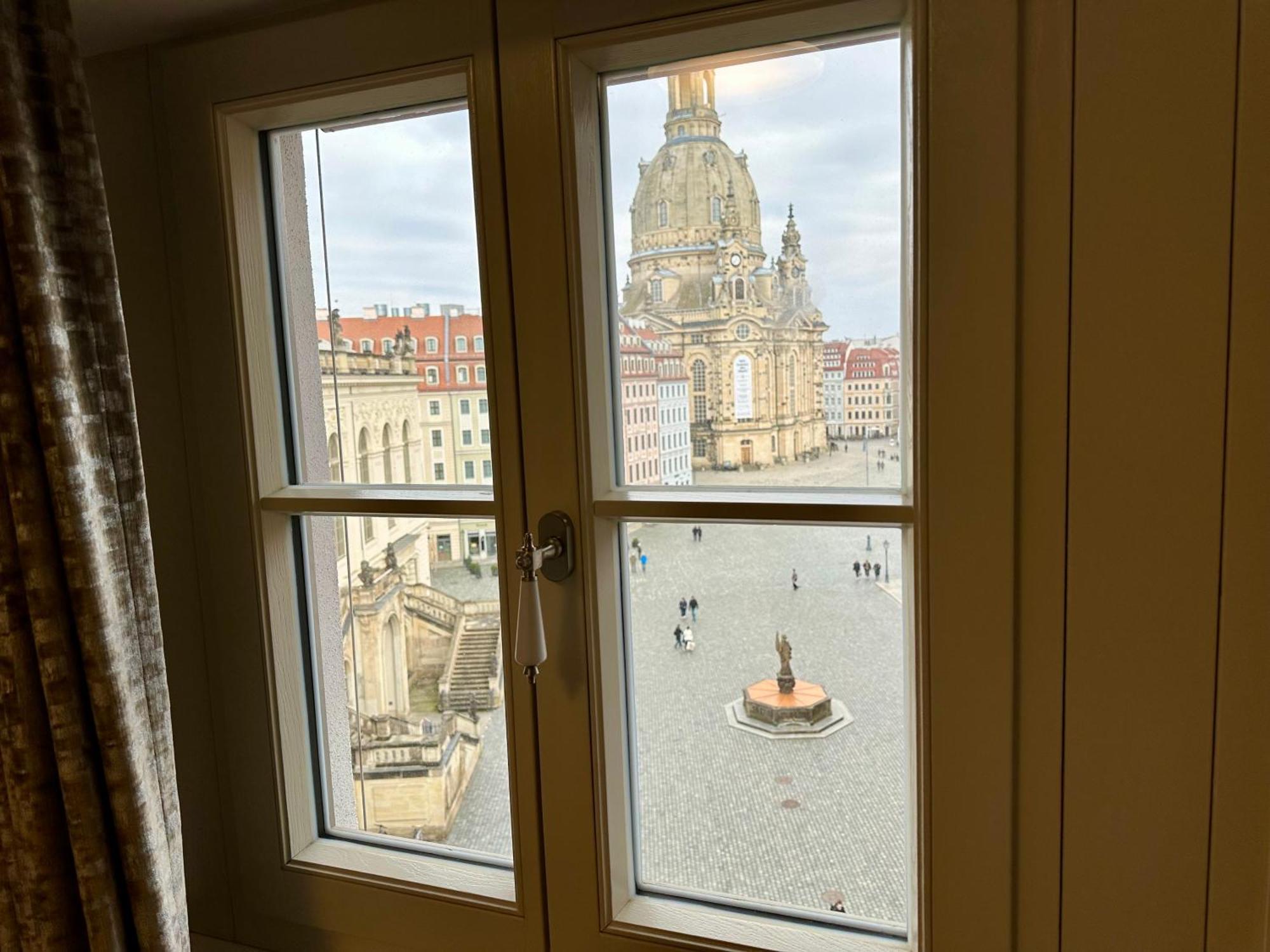 Exklusives Apartment Mit Einmaligem Blick Zur Frauenkirche - Parkplatz Kostenfrei Dresde Exterior foto